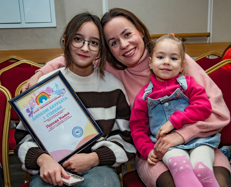 06.12.2025 Образовательно-воспитательная акция "Детство - территория добра и порядка". Фото Е. Коваленко