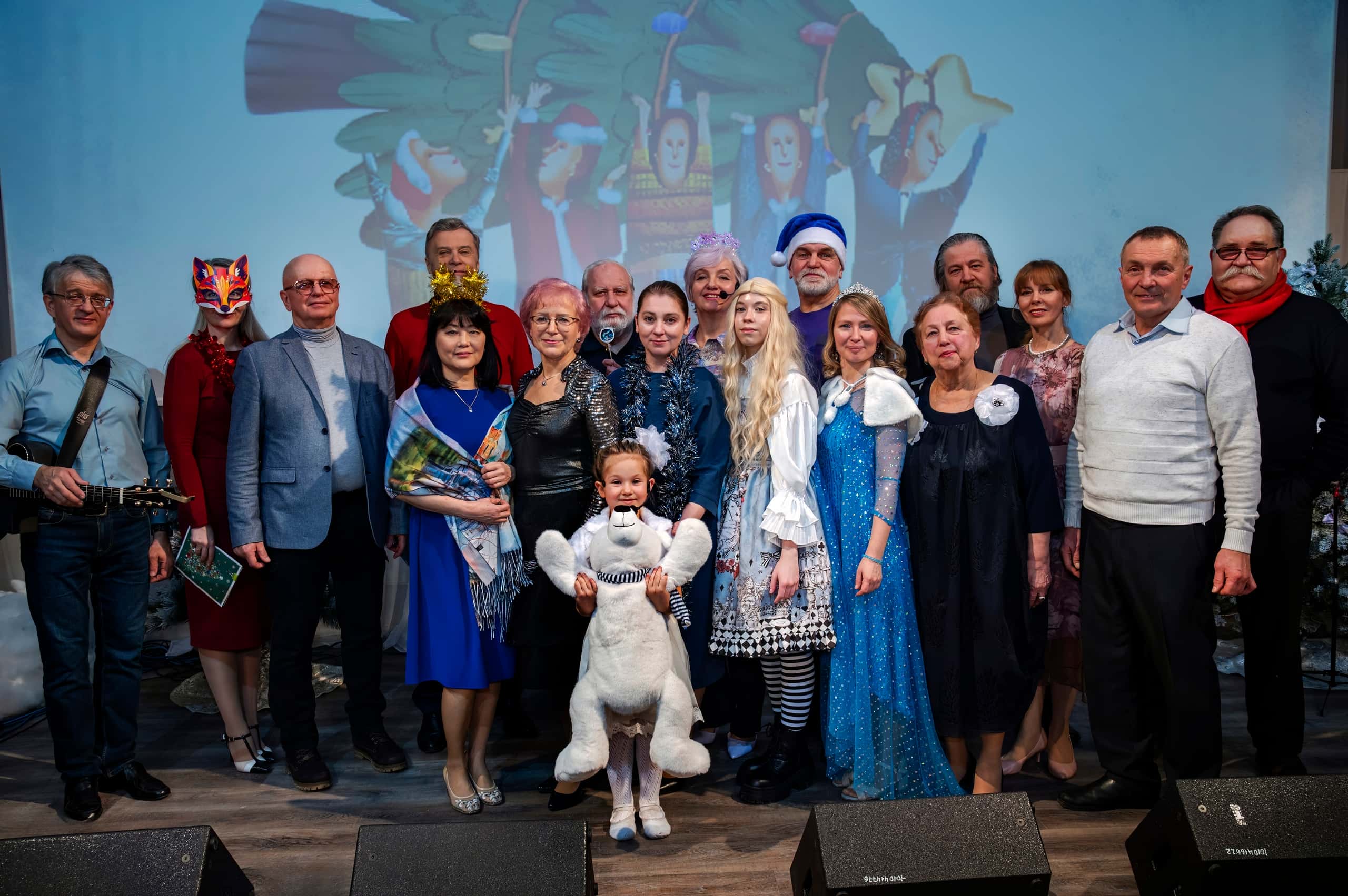 10.01.2026 - Концерт "Бард-маскарад" клуба авторской песни "Пять углов" - фото Е. Коваленко