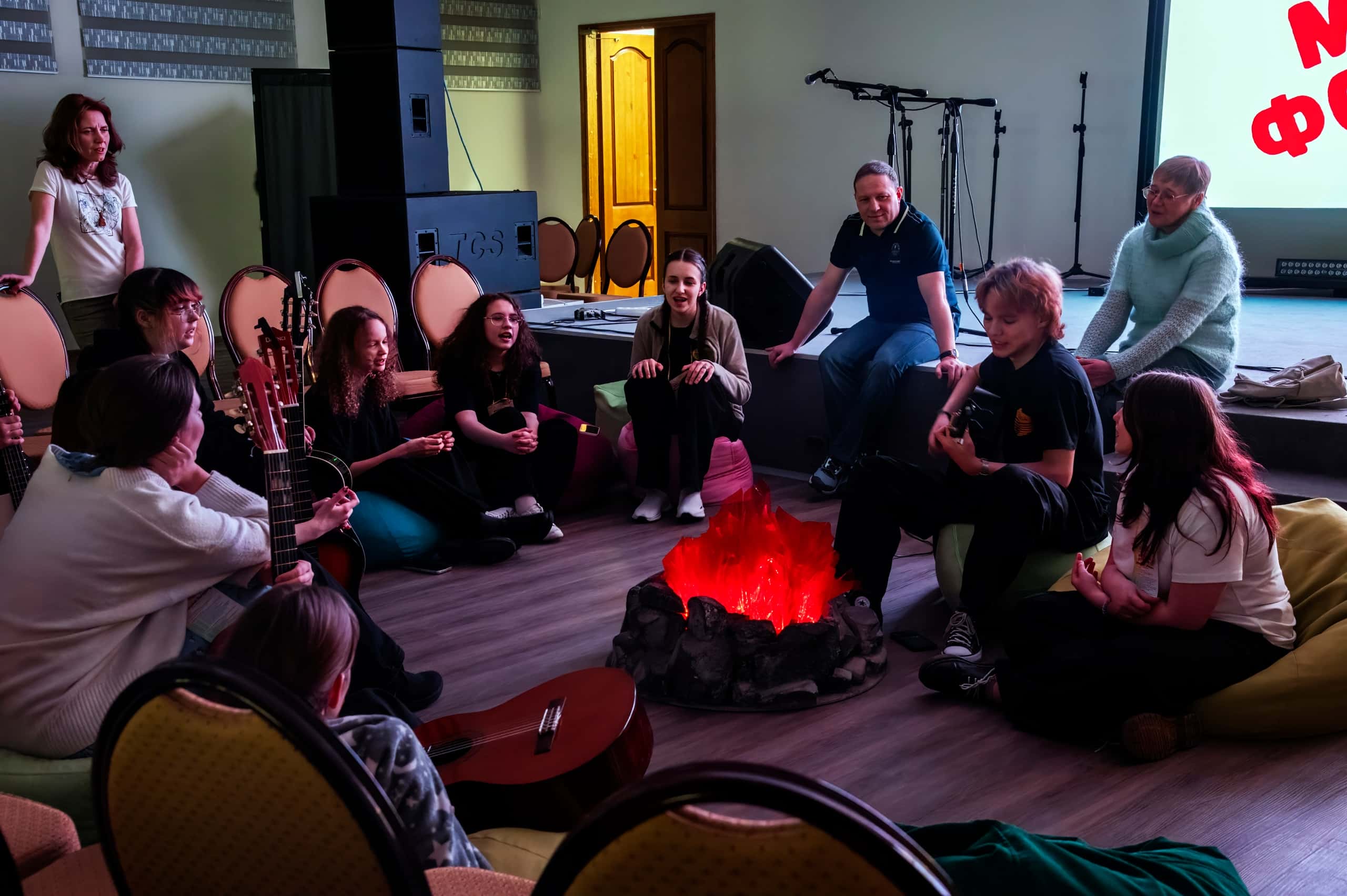 21.02.2026 - Областной детско-юношеский фестиваль авторской песни «Маленький фонарщик» - фото Е. Коваленко