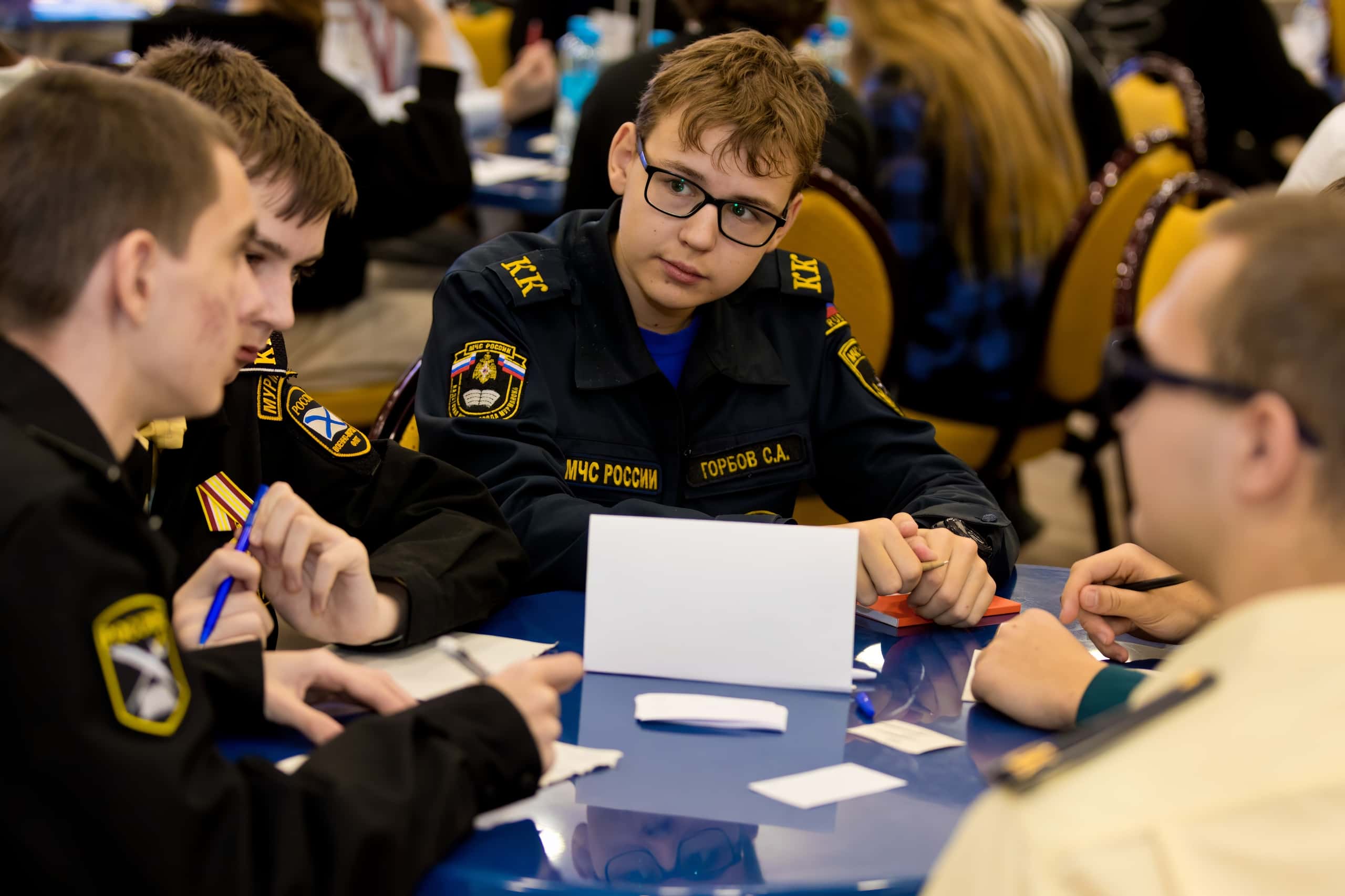 23.11.2025 - Открытый Молодёжный Кубок Мурманска по интеллектуальным играм «Что? Где? Когда?» - фото А. Кучерук