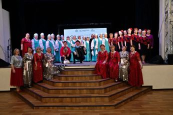 Стартовал межрегиональный фестиваль-конкурс творчества для людей старшего поколения «Нам года – не беда»