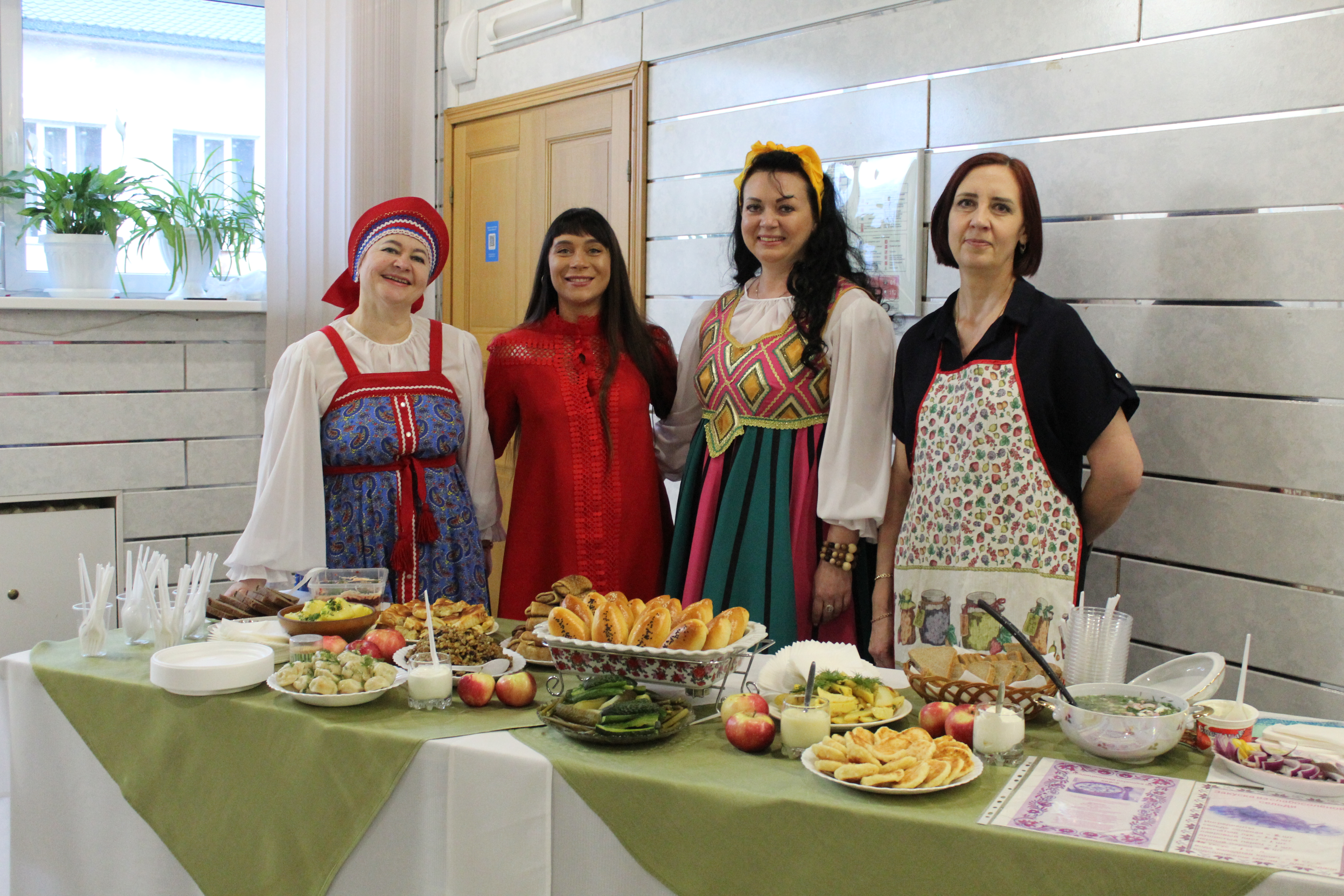 Праздничные мероприятия ко Дню народного единства