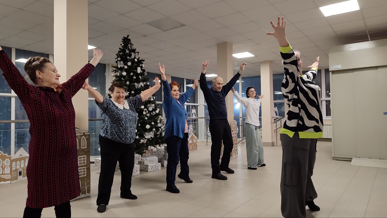 Развлекательная программа «Танцы людям серебряного возраста», в рамках культурной акции «Активное долголетие»