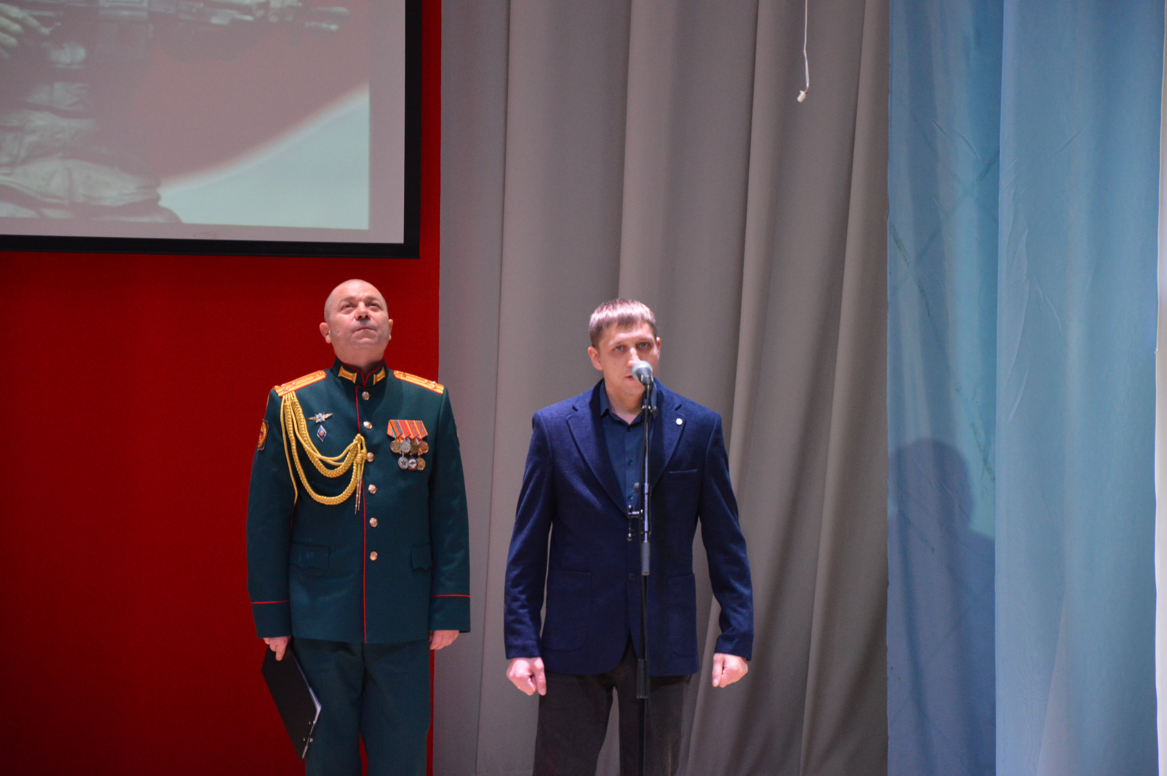 Вечер-концерт «Живая память» , посвященный Дню памяти россиян, исполнявших служебный долг за пределами Отечества